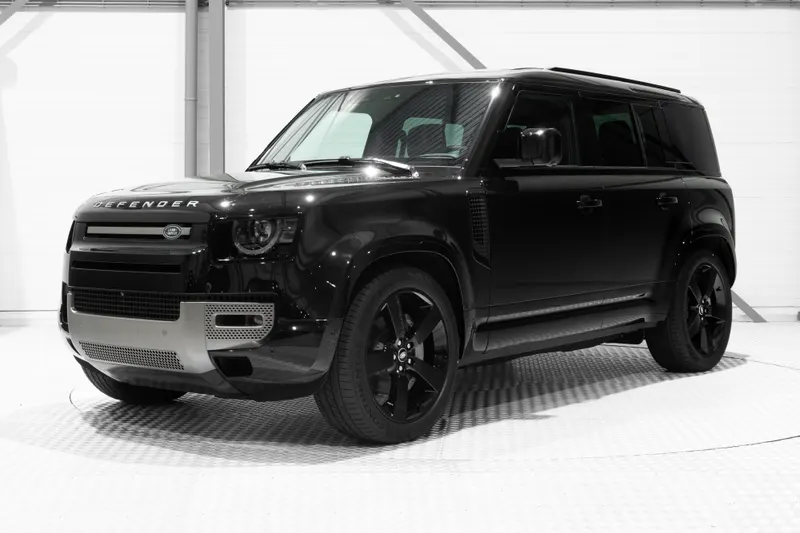 Land Rover Defender (2026)