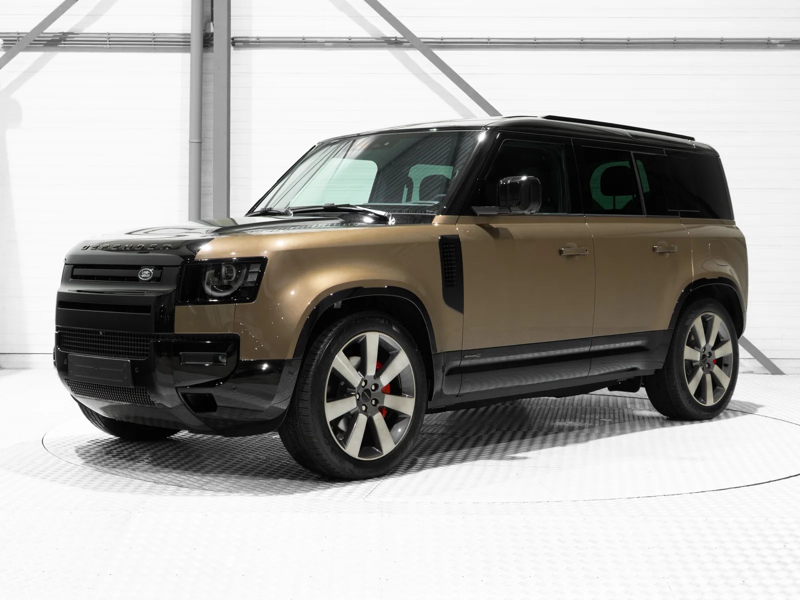 Land Rover Defender (2026) — foto 1