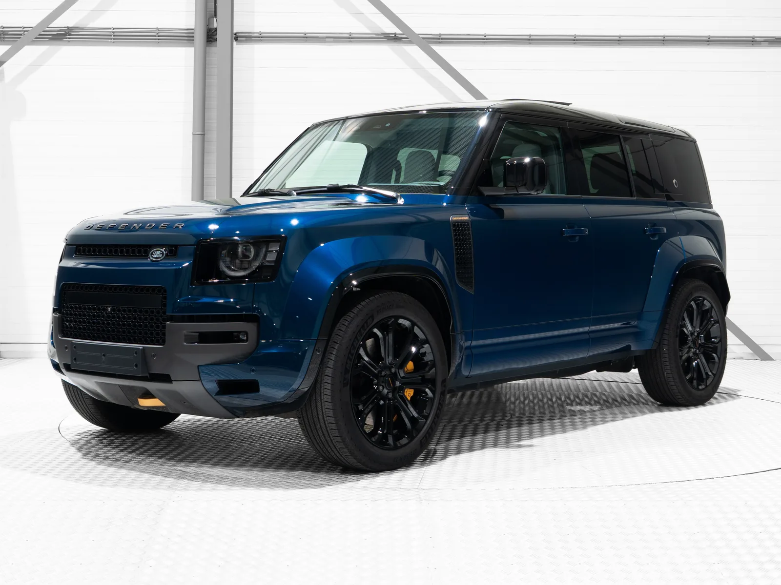 Land Rover Discovery Sport (2023) — foto 1