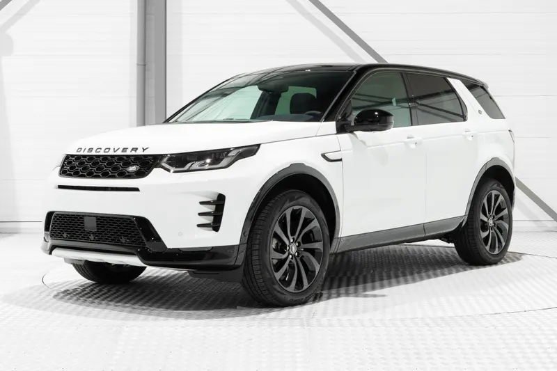Land Rover Discovery Sport (2025)