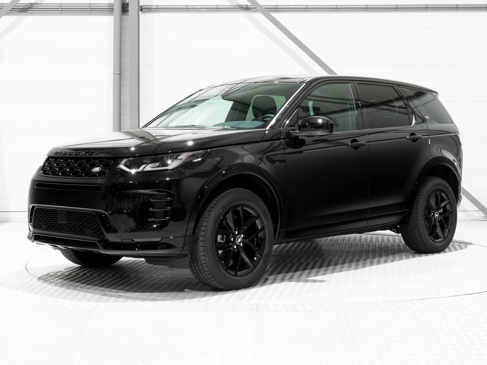 Land Rover Discovery Sport (2025) — foto 1