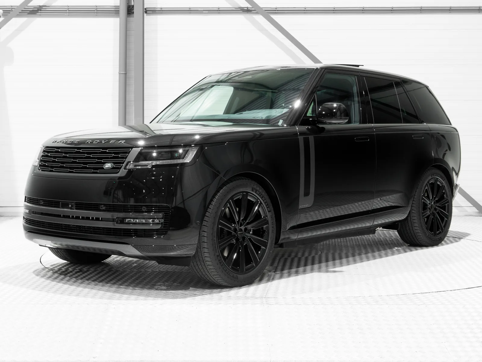 Land Rover Range Rover (2026) — foto 1
