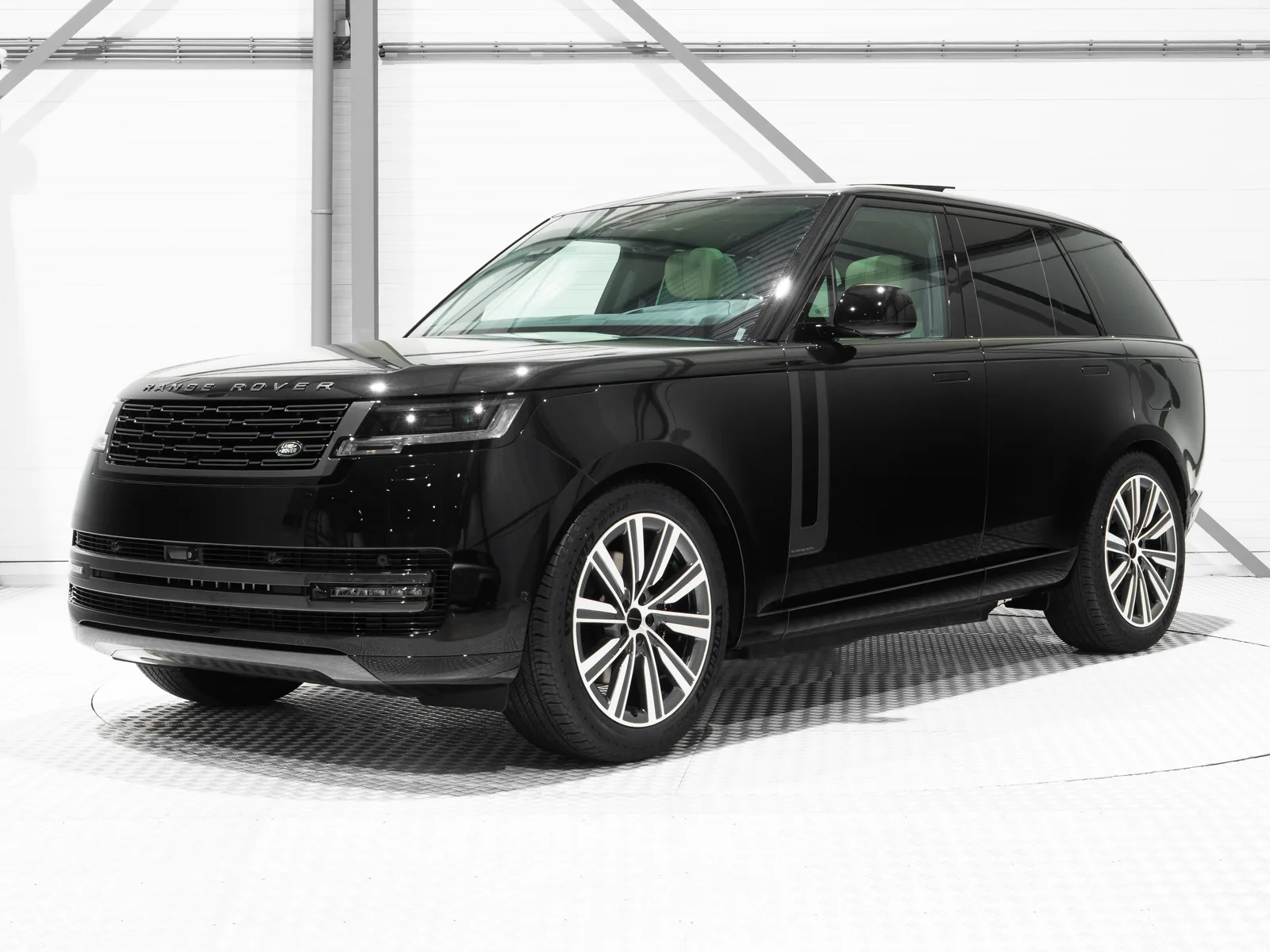 Land Rover Range Rover (2026) — foto 1