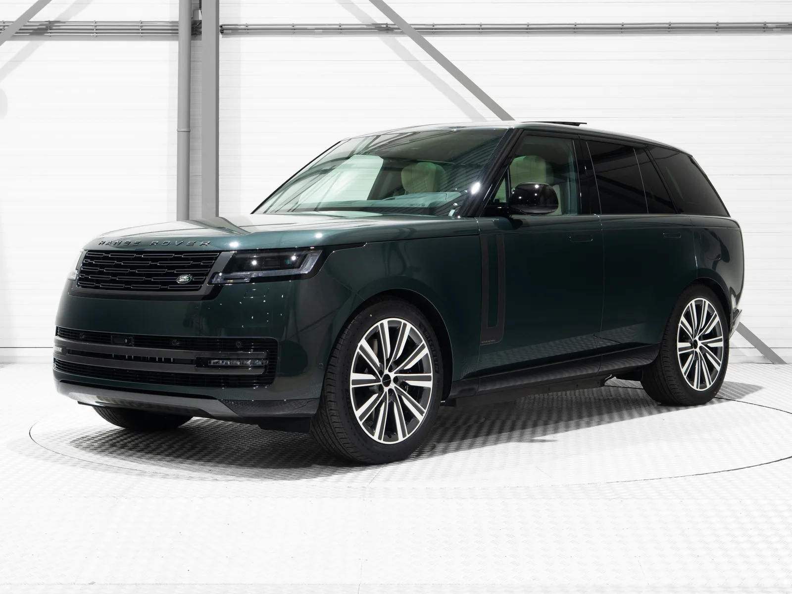 Land Rover Range Rover (2026) — foto 1