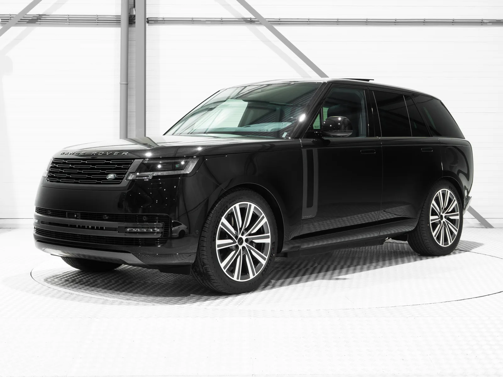 Land Rover Range Rover (2026) — foto 1