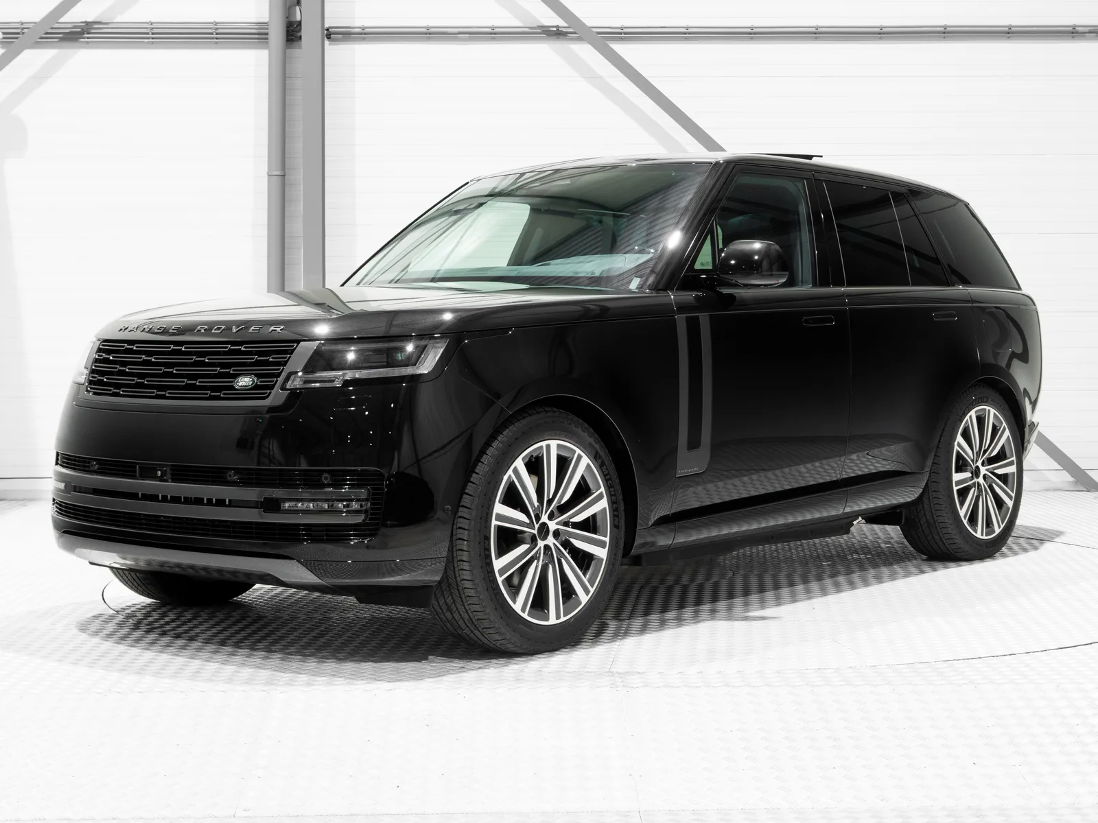Land Rover Range Rover (2026) — foto 1