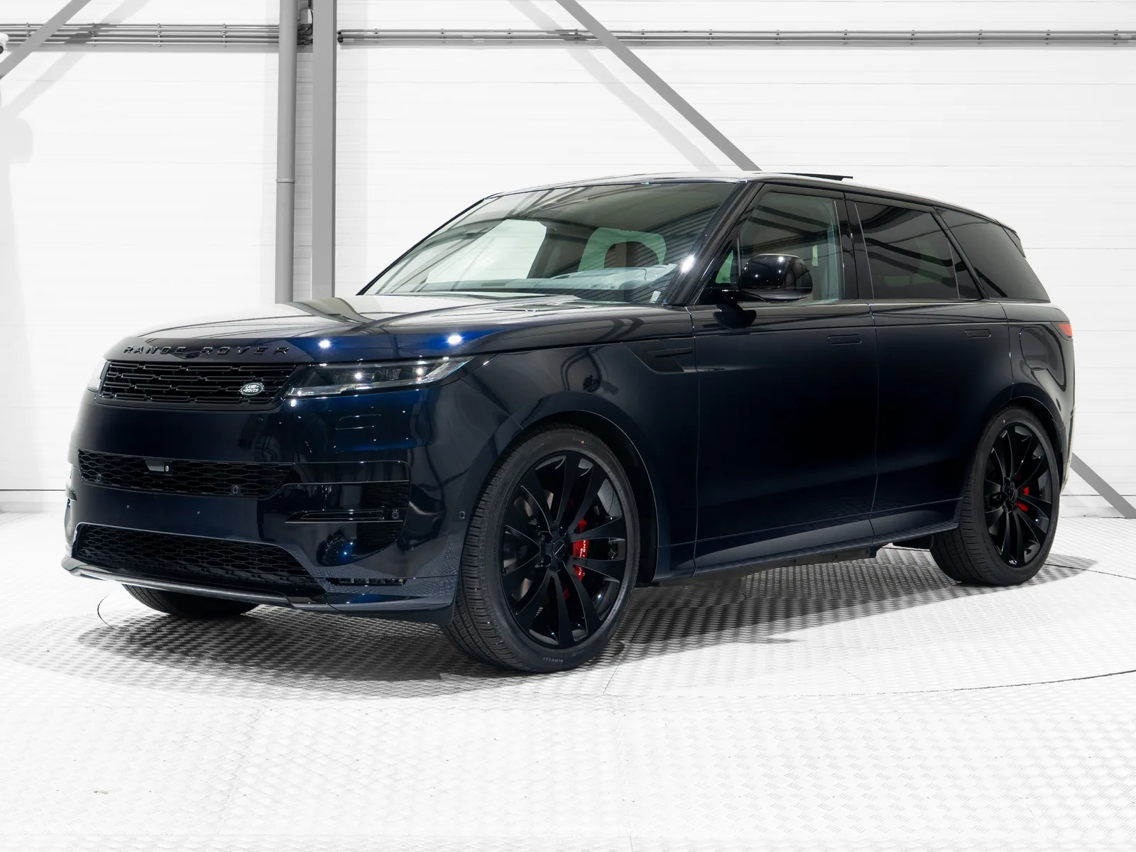 Land Rover RR (2026) — foto 1