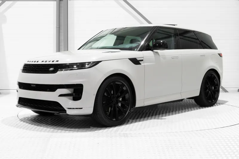 Land Rover RR (2026)
