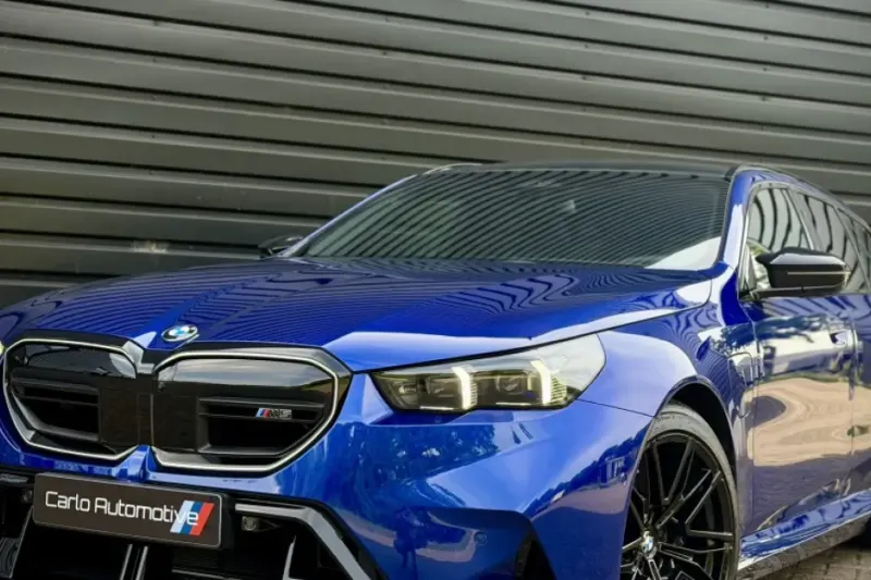 BMW M5 (2025)