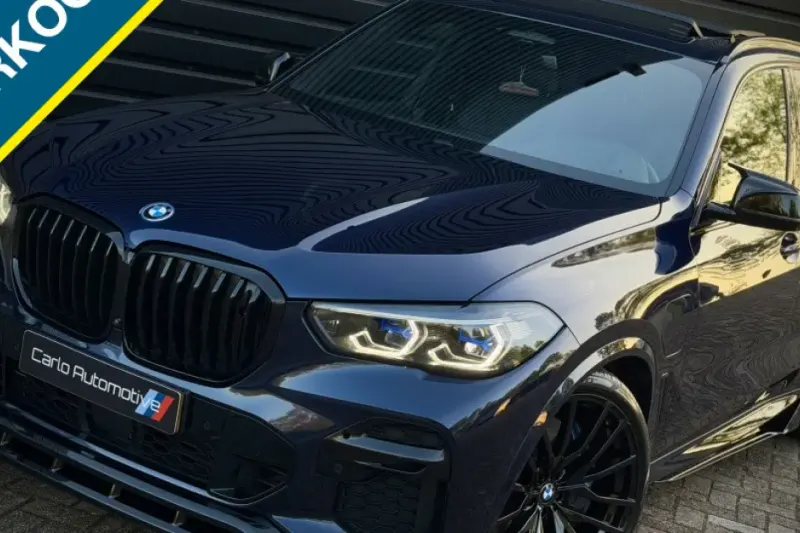 BMW X5 (2021)