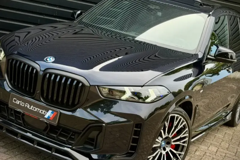 BMW X5 (2024)