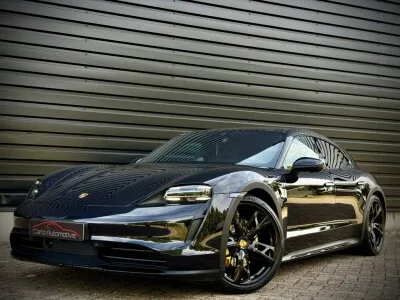 Porsche Taycan (2022) — foto 1