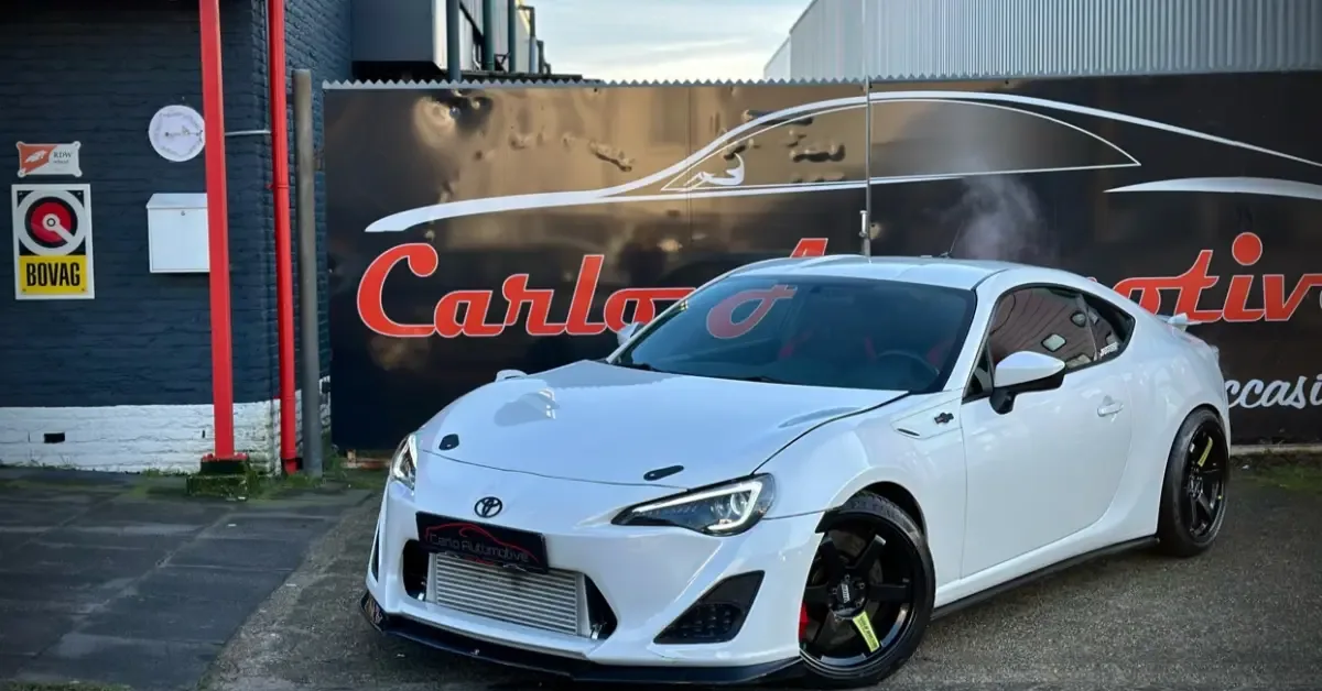 Toyota GT86 (2024) — foto 1