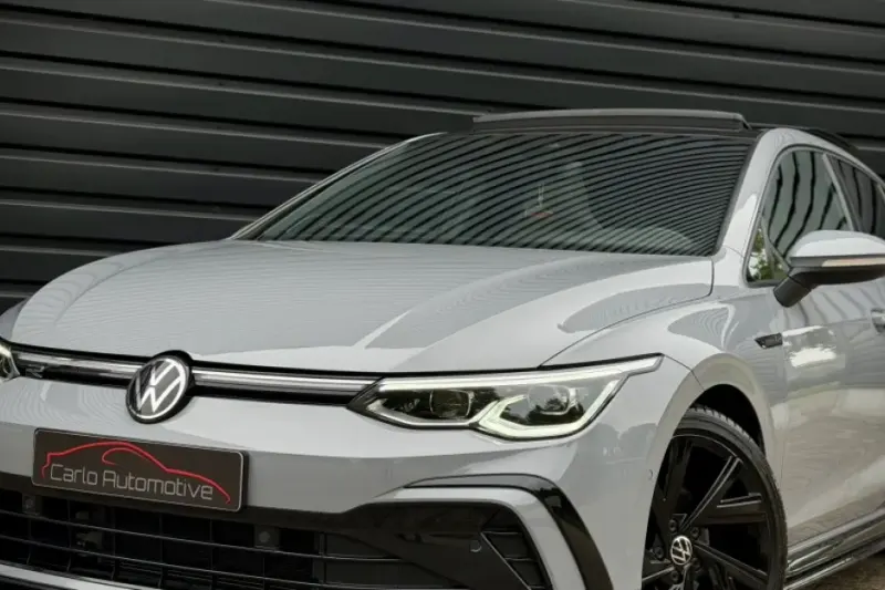 Volkswagen Golf (2021)
