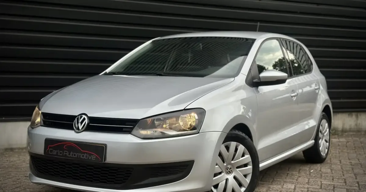 Volkswagen Polo (2013) — foto 1