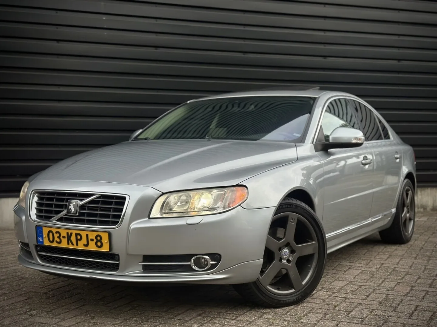 Volvo S80 (2010) — foto 1