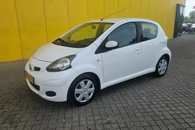Toyota Aygo (2011)