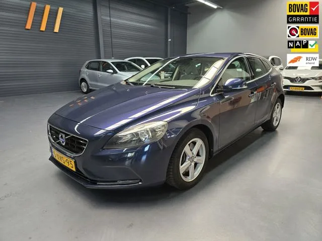 Volvo V40 (2014) — foto 1