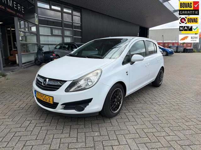 Opel Corsa (2011) — foto 1