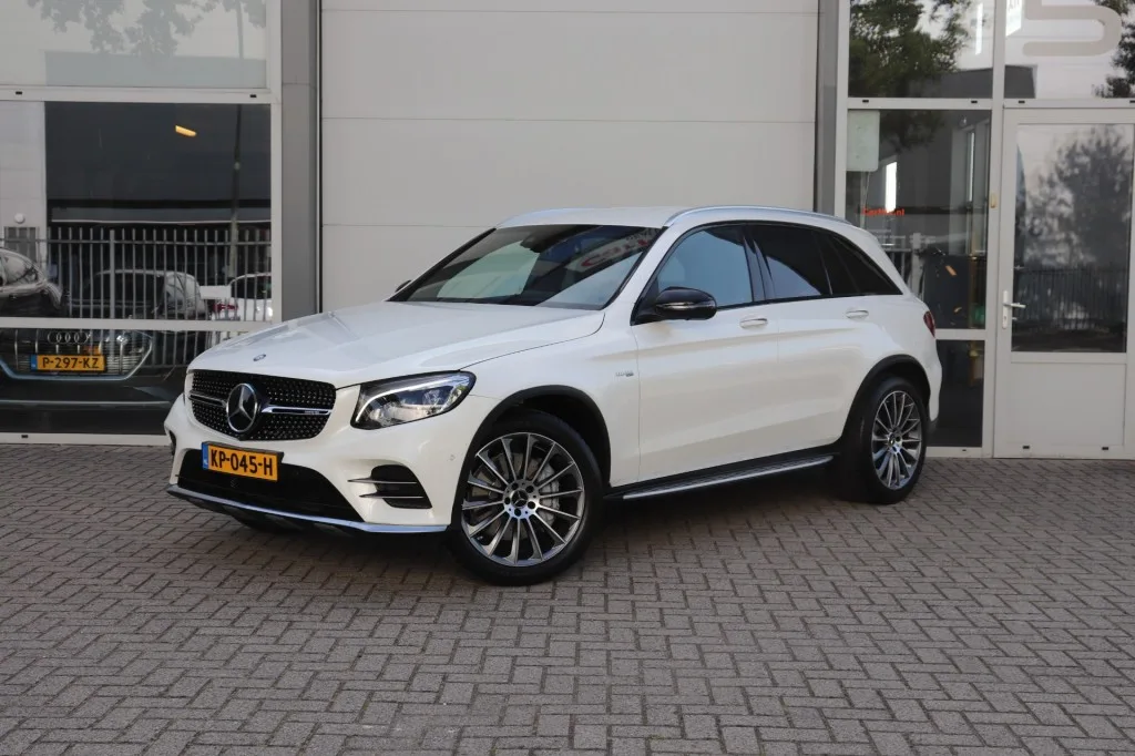 Mercedes-Benz GLC-Klasse (2016) — foto 1