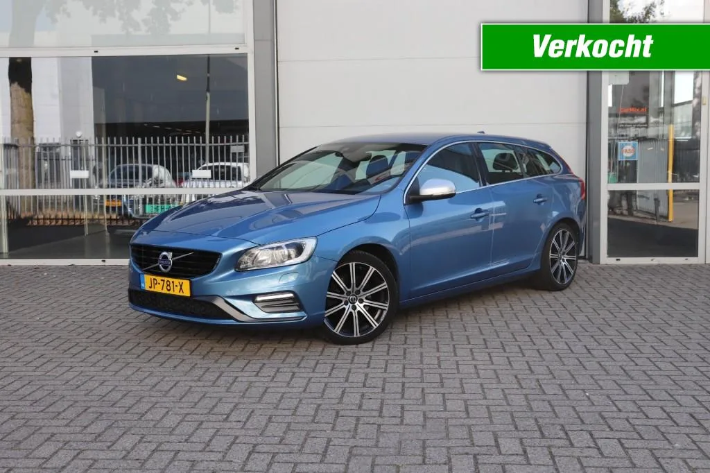 Volvo V60 (2016) — foto 1