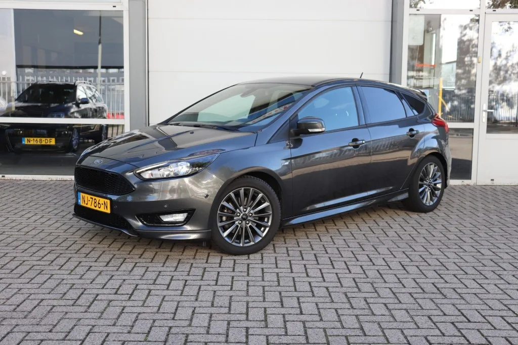 Ford Focus (2017) — foto 1