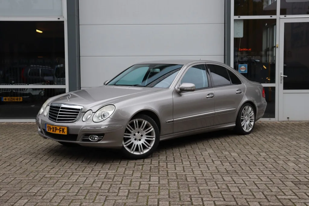 Mercedes-Benz E-Klasse (2007) — foto 1