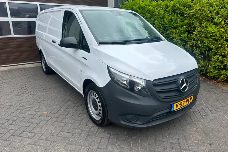 Mercedes-Benz eVito (2025)