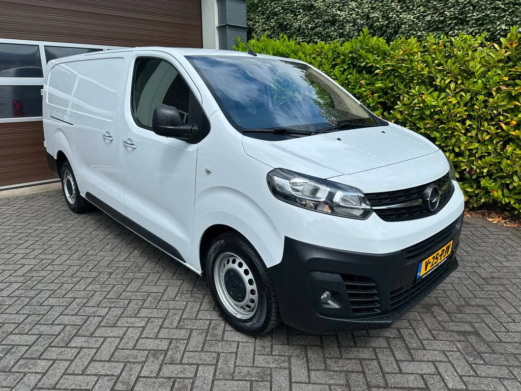 Opel Vivaro (2023) — foto 1