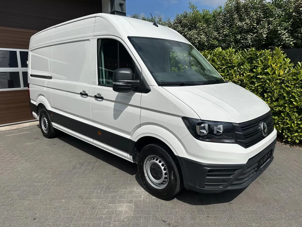 Volkswagen Crafter (2024) — foto 1