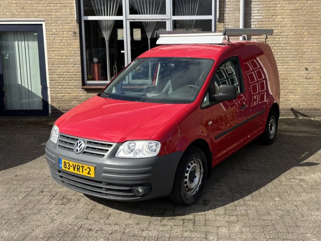 Volkswagen Caddy (2008) — foto 1