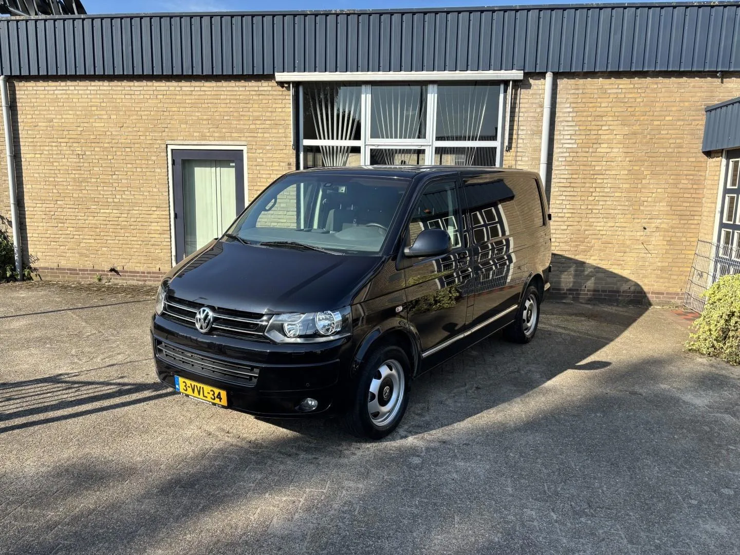 Volkswagen Transporter (2012) — foto 1