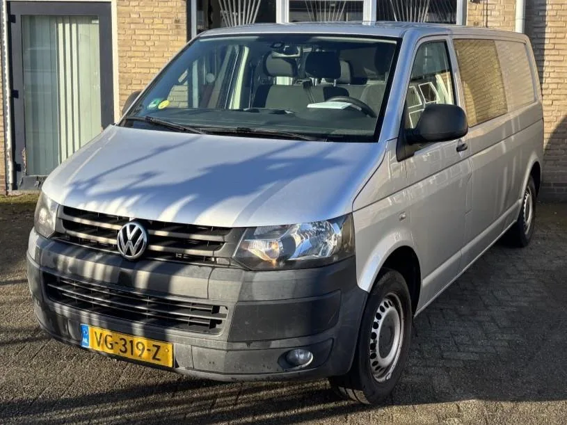 Volkswagen Transporter (2014) — foto 1