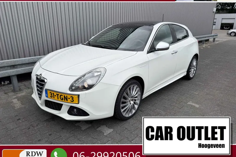 Alfa Romeo Giulietta (2012)