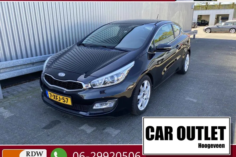 Kia Pro_cee'd (2014)