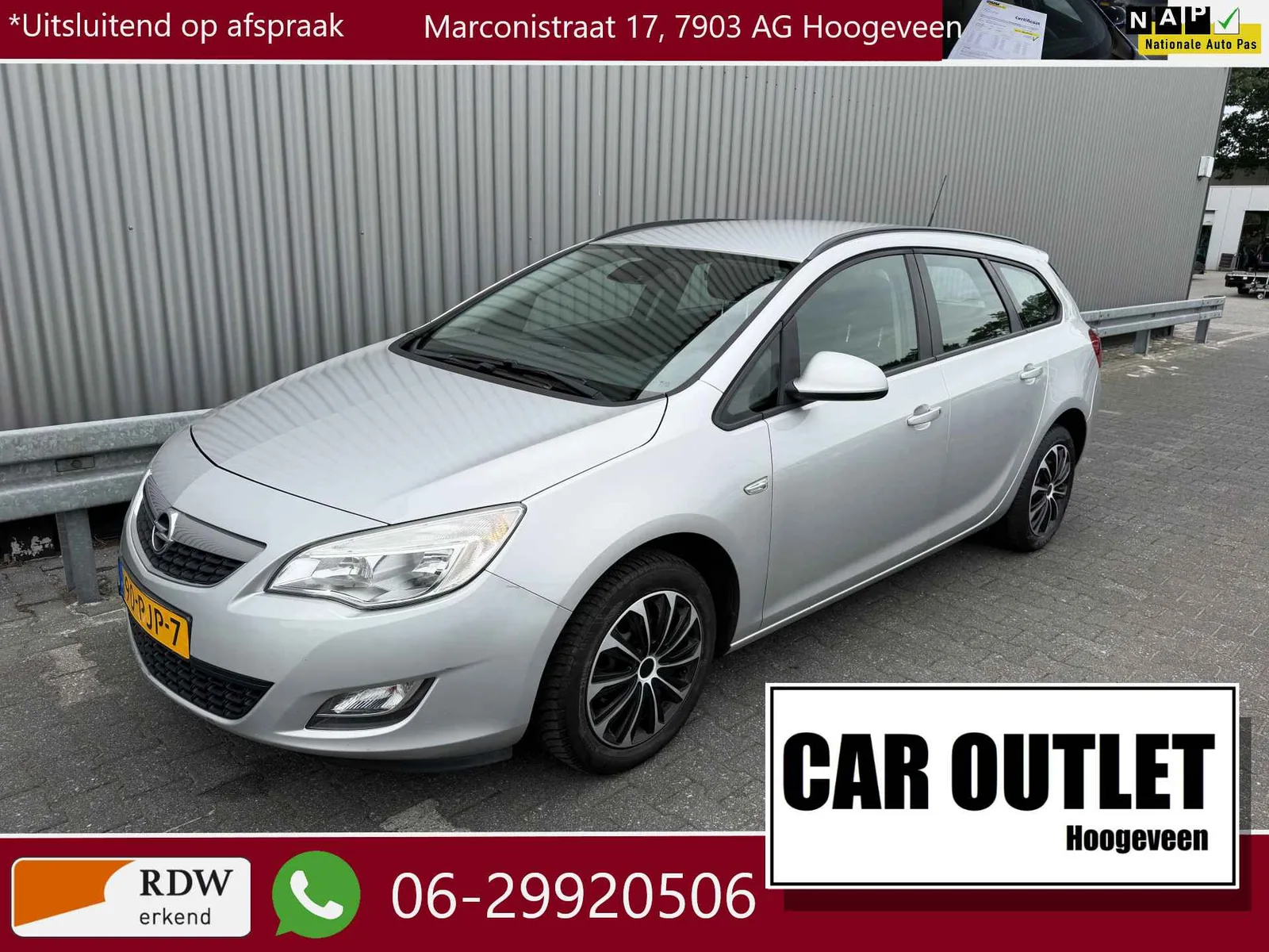 Opel Astra (2011) — foto 1