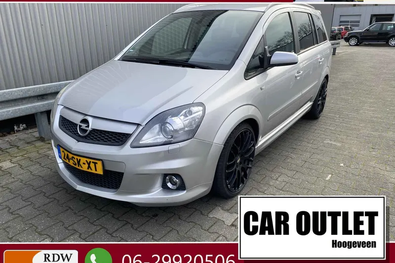Opel Zafira (2006)