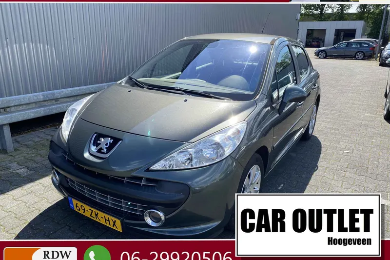 Peugeot 207 (2008)