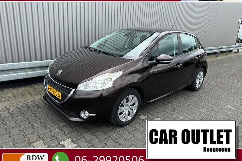 Peugeot 208 (2013)