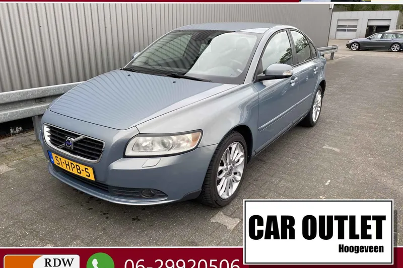 Volvo S40 (2009)