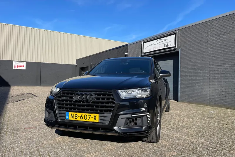 Audi Q7 (2016)