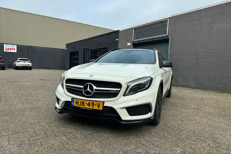 Mercedes-Benz GLA (2017)