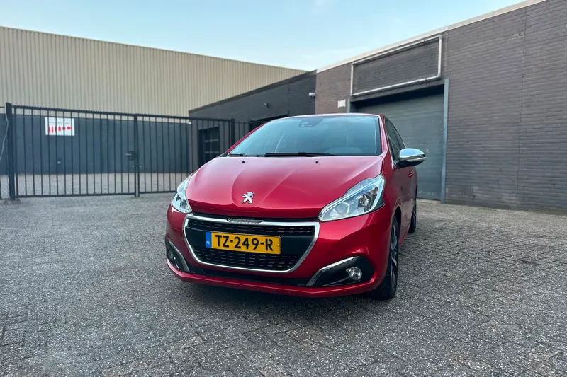 Peugeot 208 (2018)