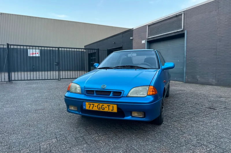 Suzuki Swift (2000)