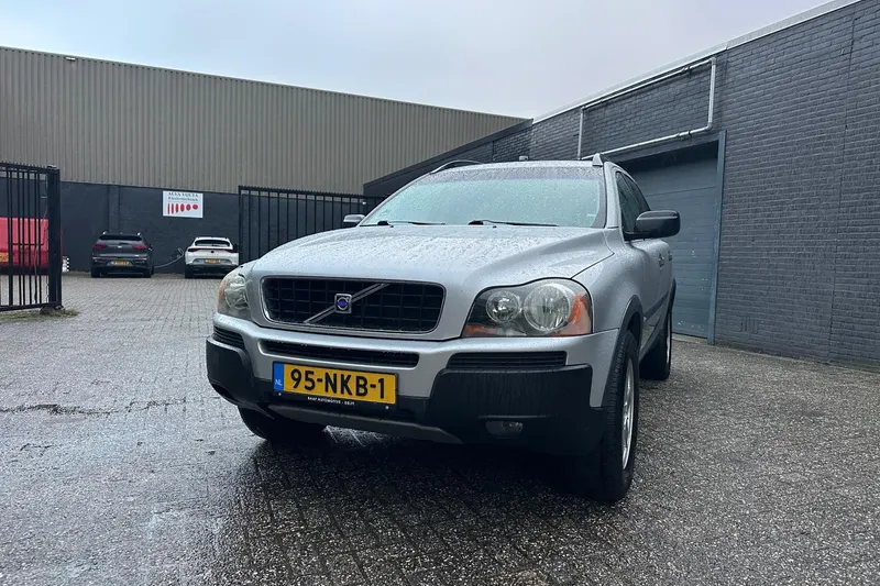Volvo XC90 (2003)