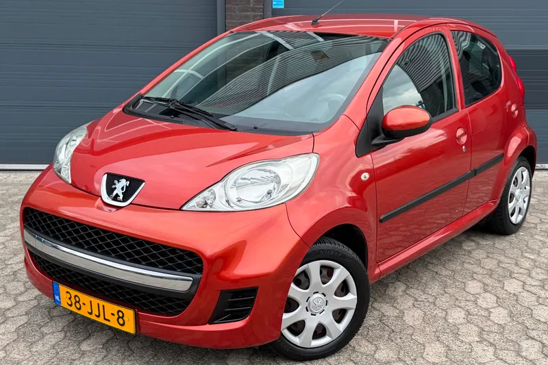 Peugeot 107 (2009)