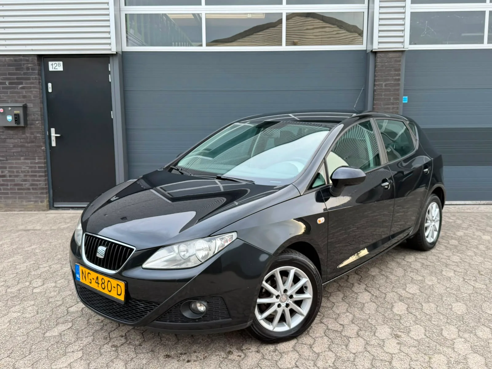 SEAT Ibiza (2011) — foto 1