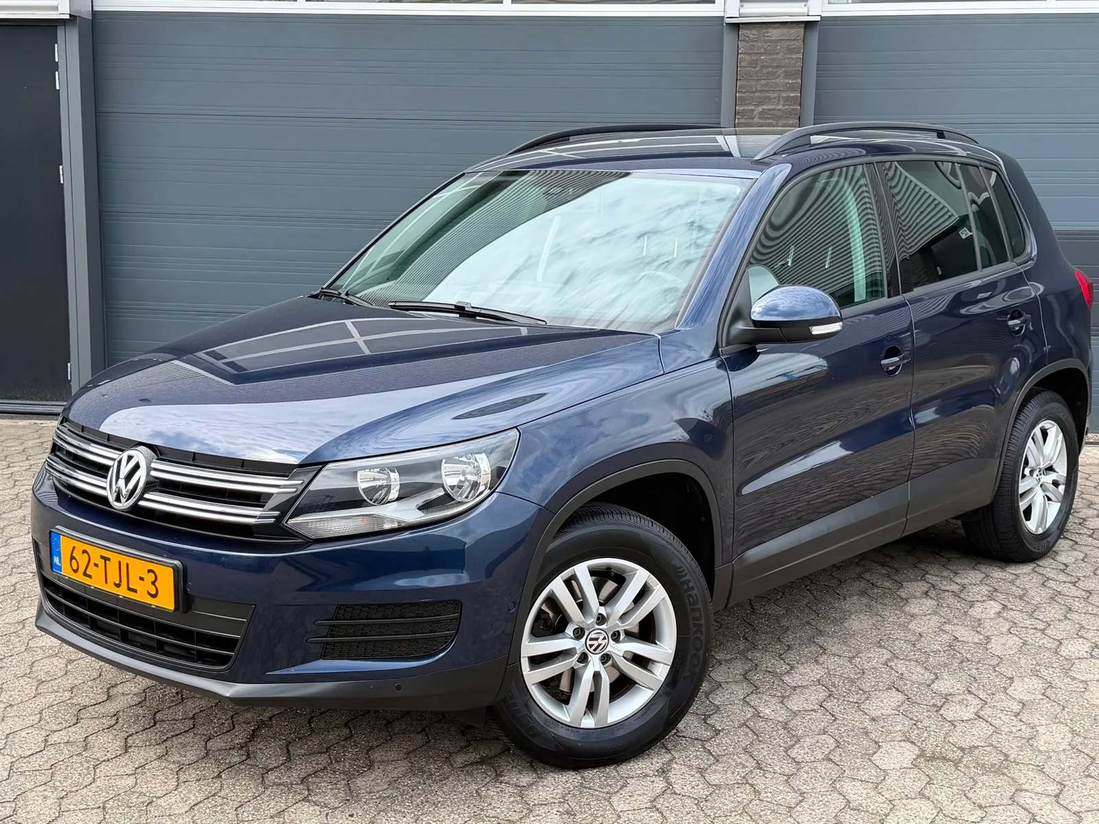 Volkswagen Tiguan (2012) — foto 1