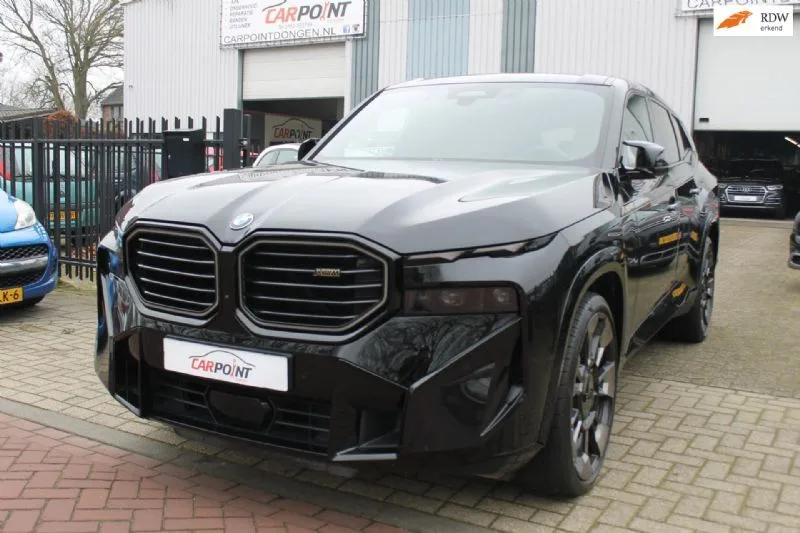 BMW XM (2023) — foto 1