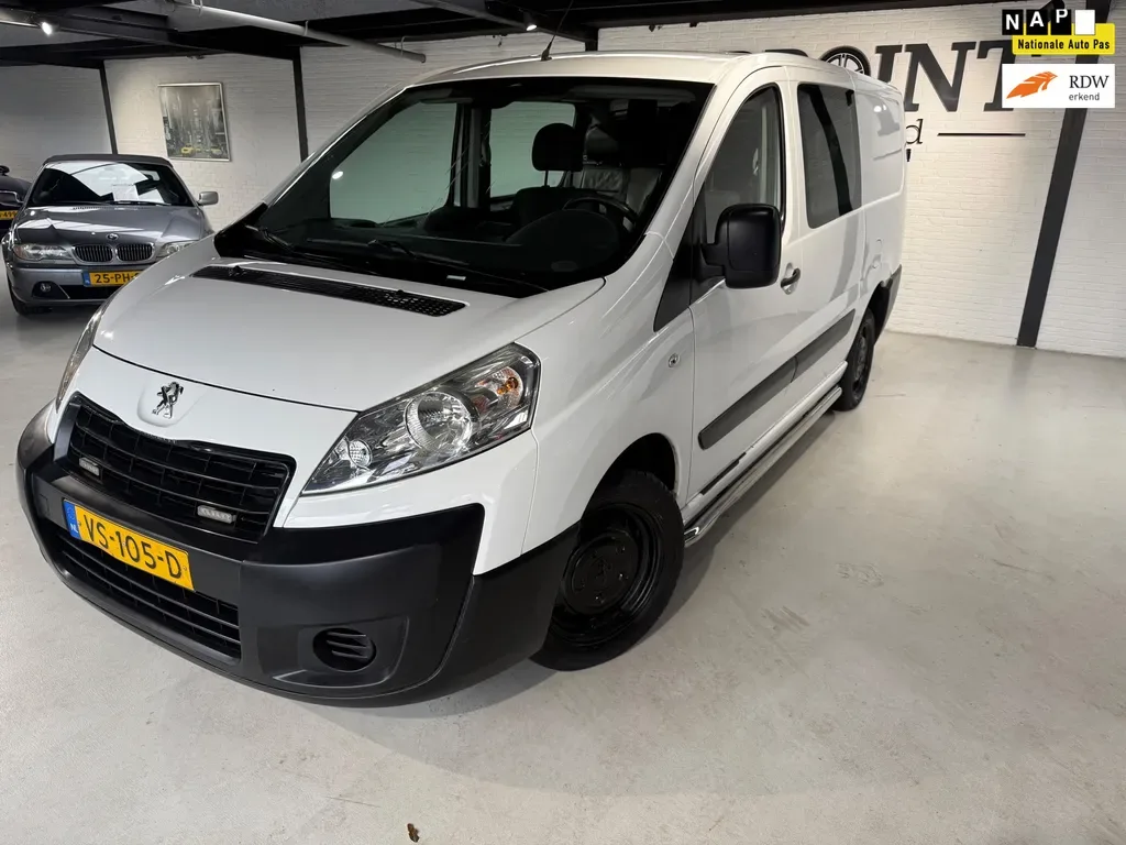 Peugeot Expert (2015) — foto 1